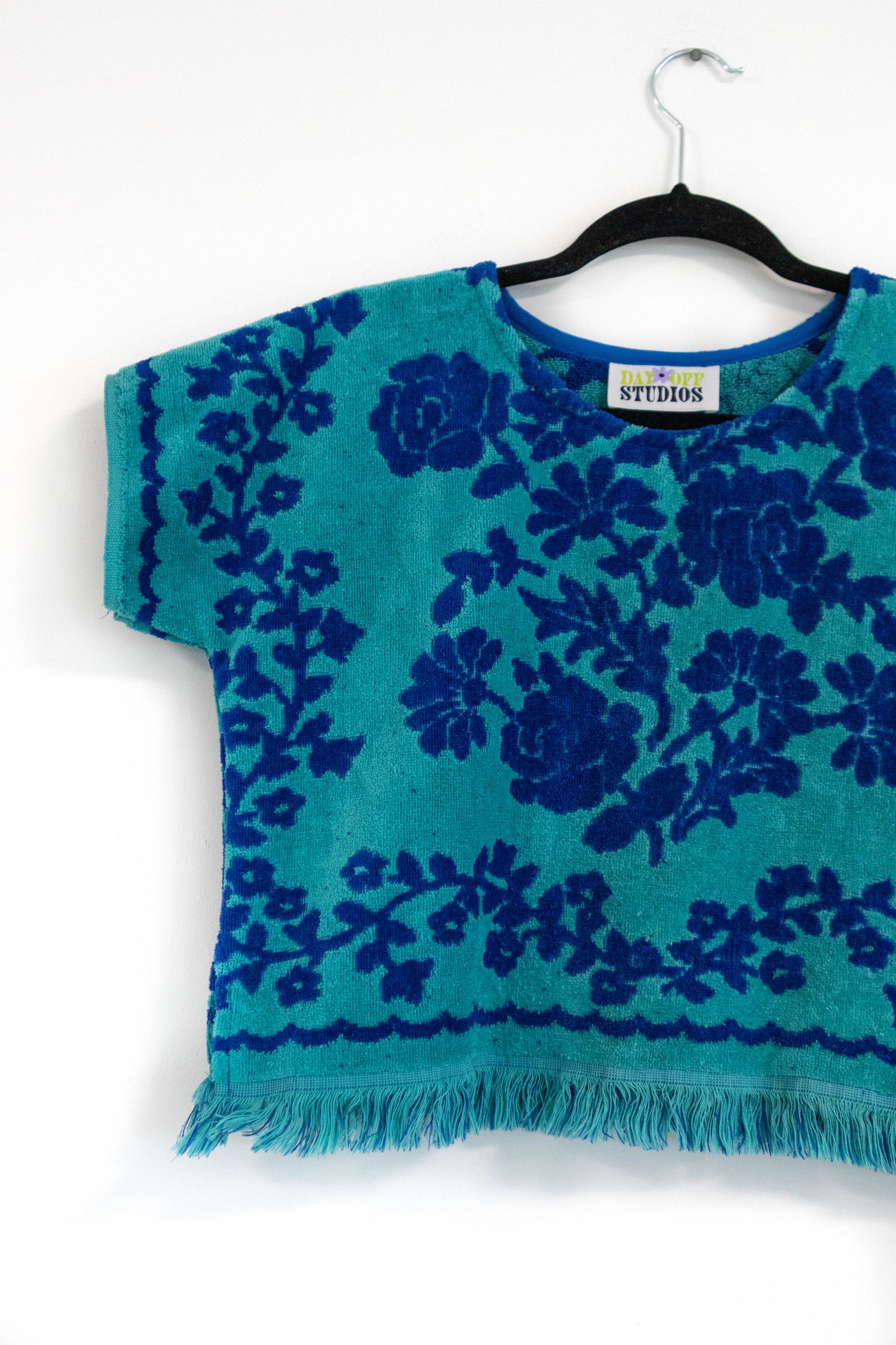 Vintage 1960s CANON MONTICELLO Towel Shirt