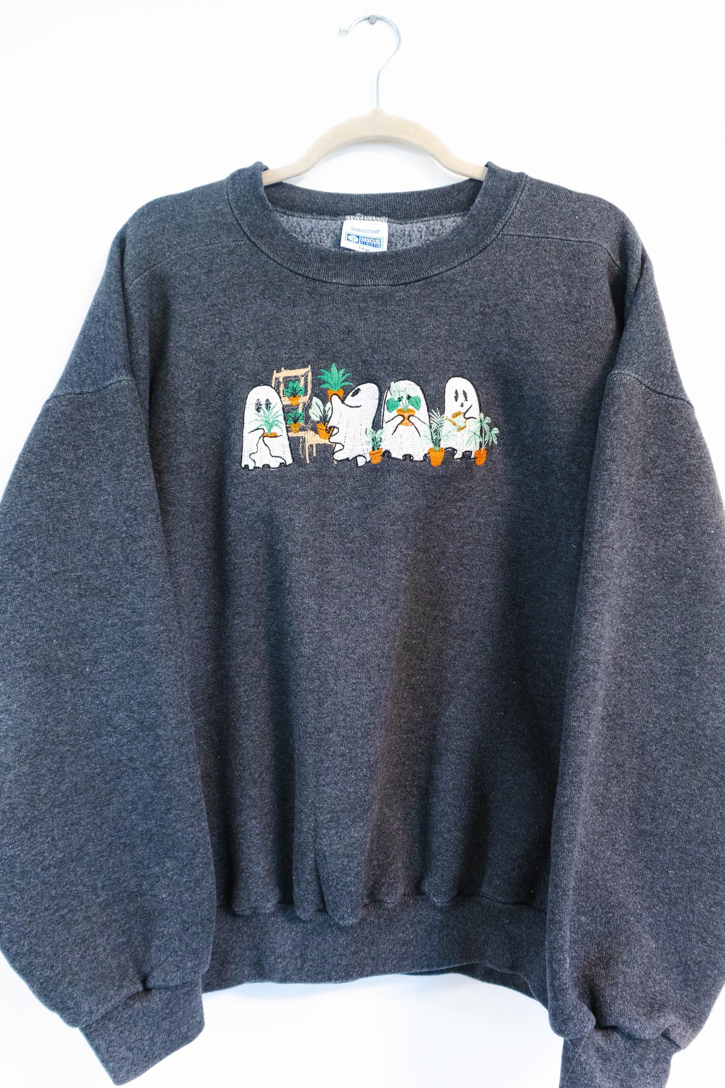 🌿 Plant Ghost Crewneck - Large
