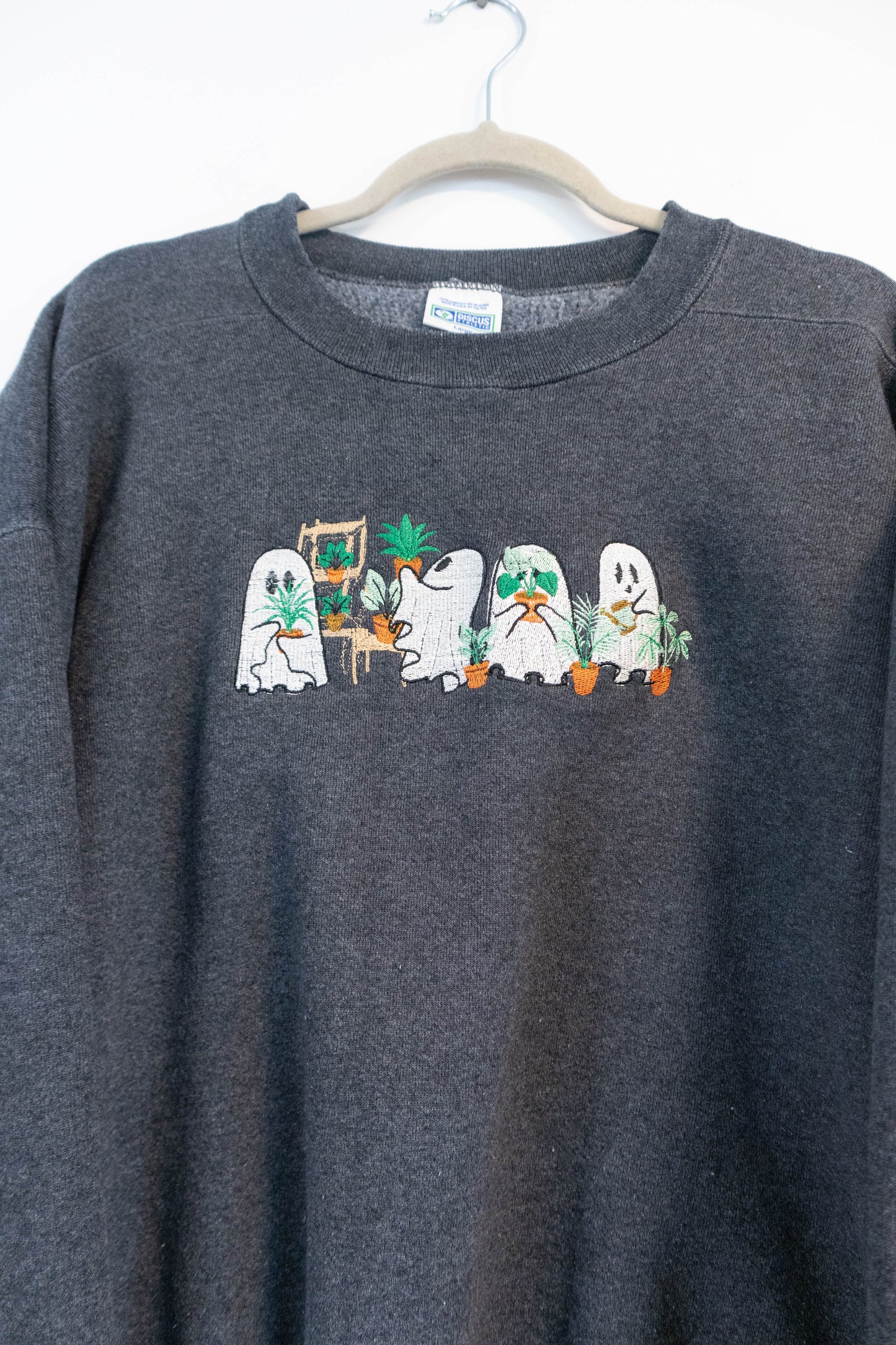 🌿 Plant Ghost Crewneck - Large