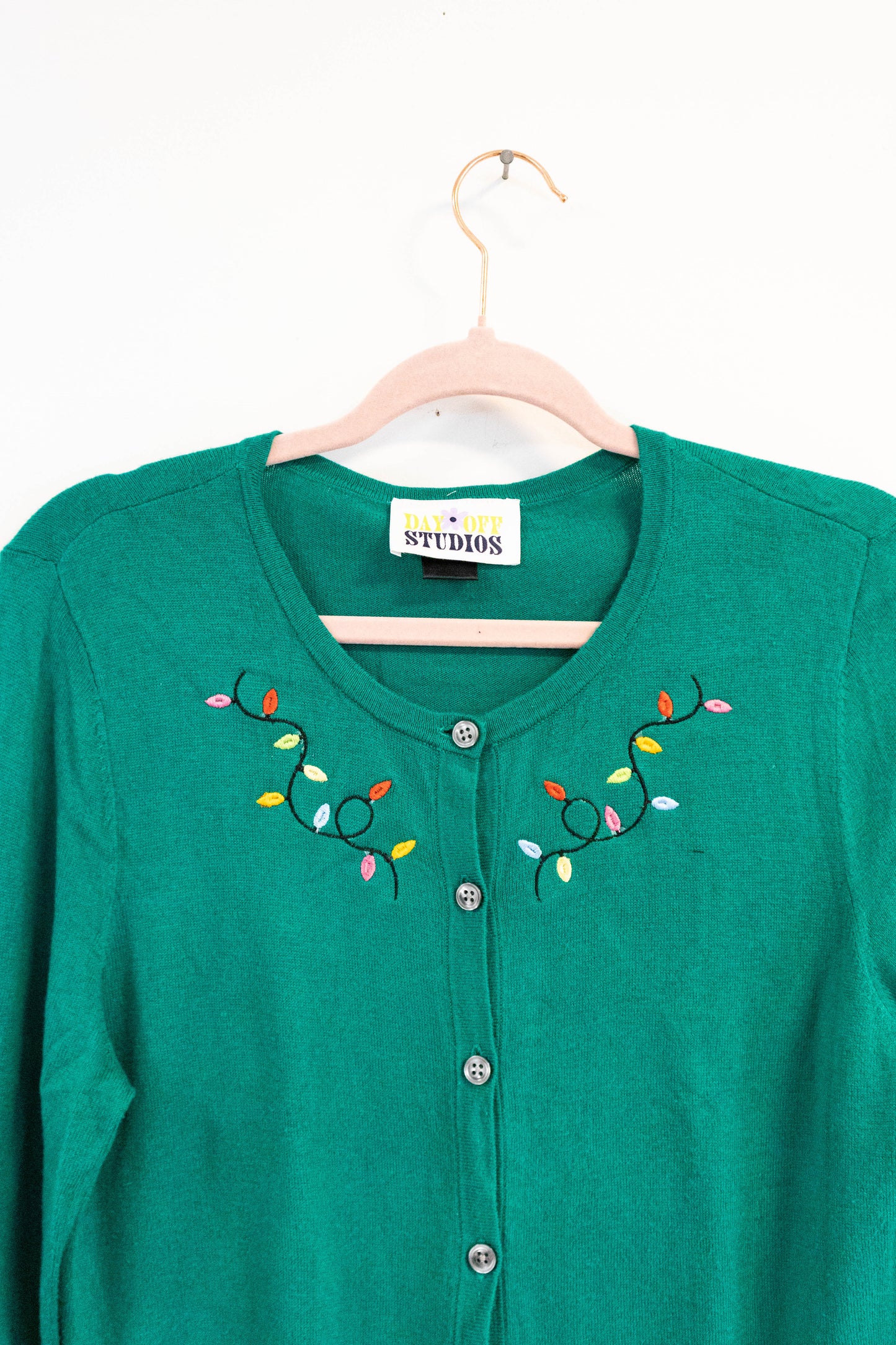 Embroidered Holiday Lights Cardigan – Large