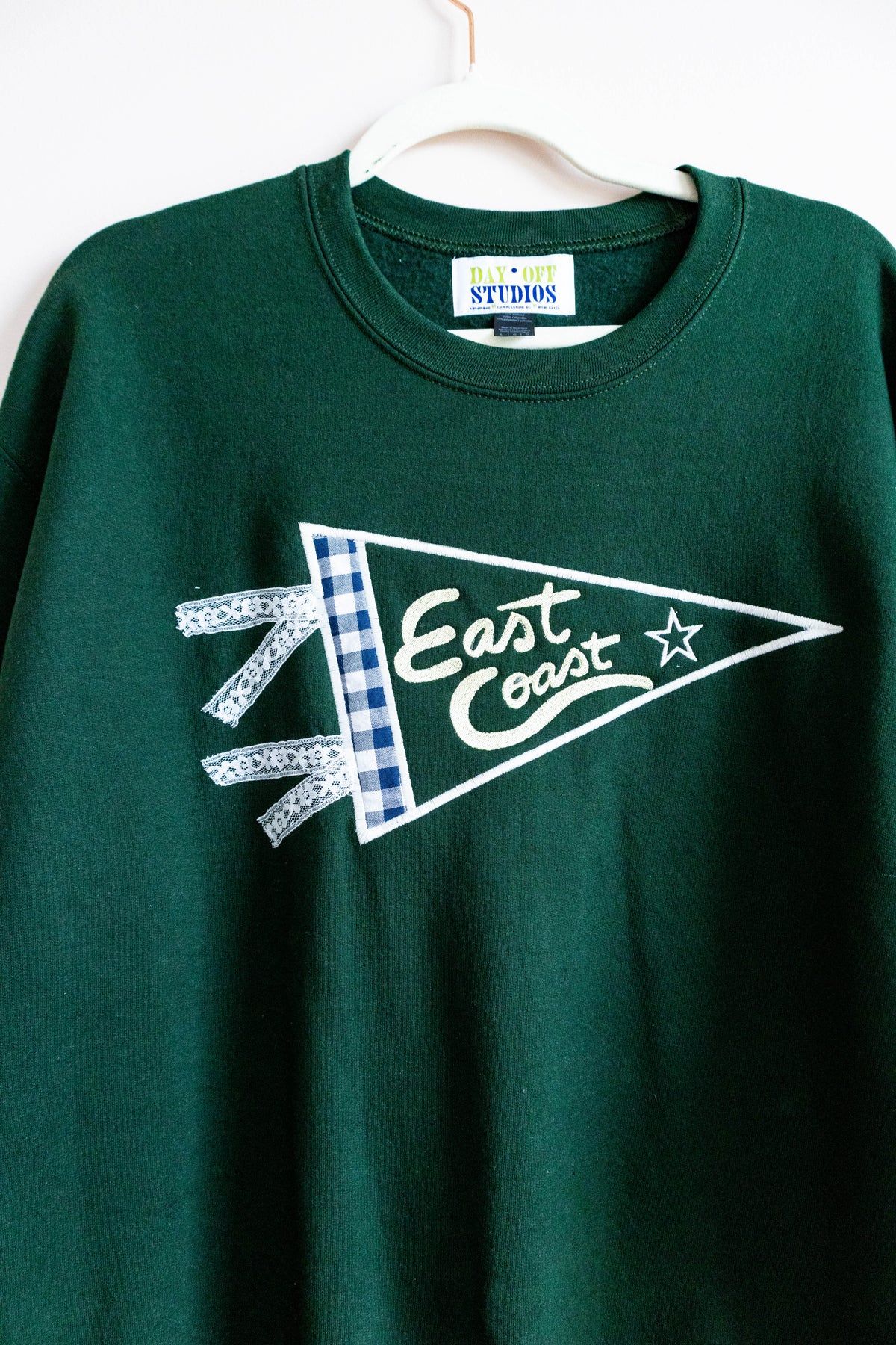 East Coast Pennant Crewneck Sweatshirt - Large