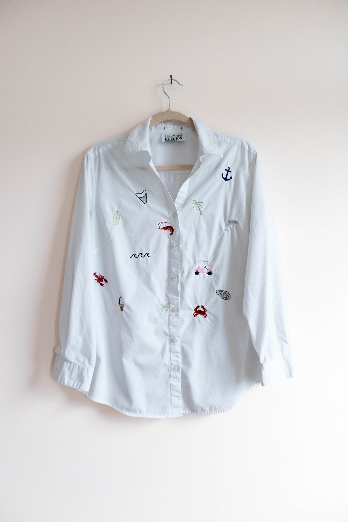 Lowcountry Embroidered Button-Down - Medium