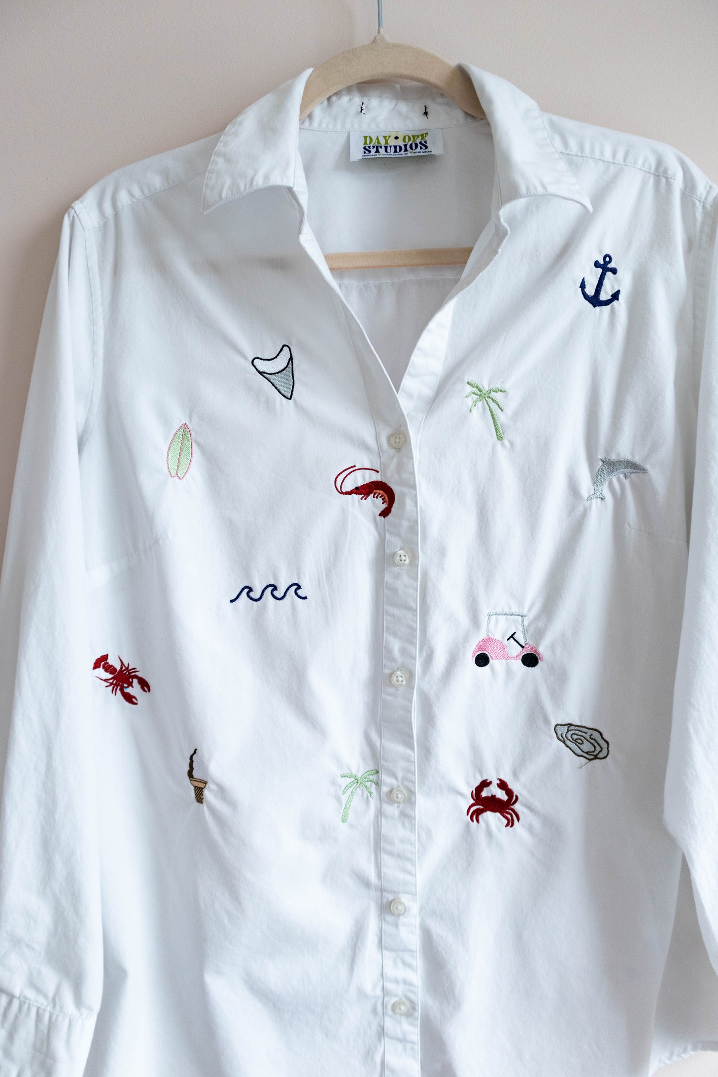 Lowcountry Embroidered Button-Down - Medium