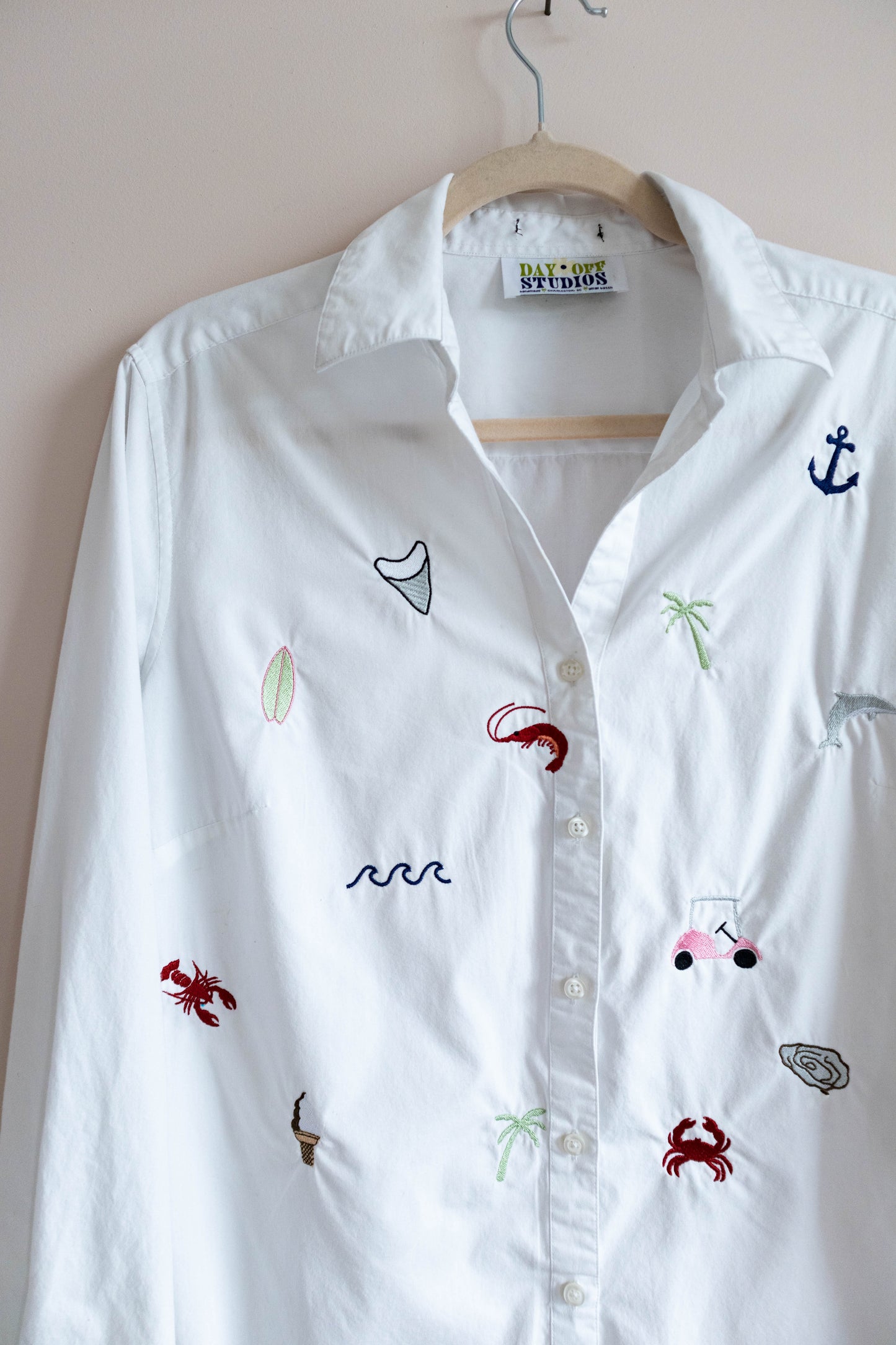 Lowcountry Embroidered Button-Down - Medium