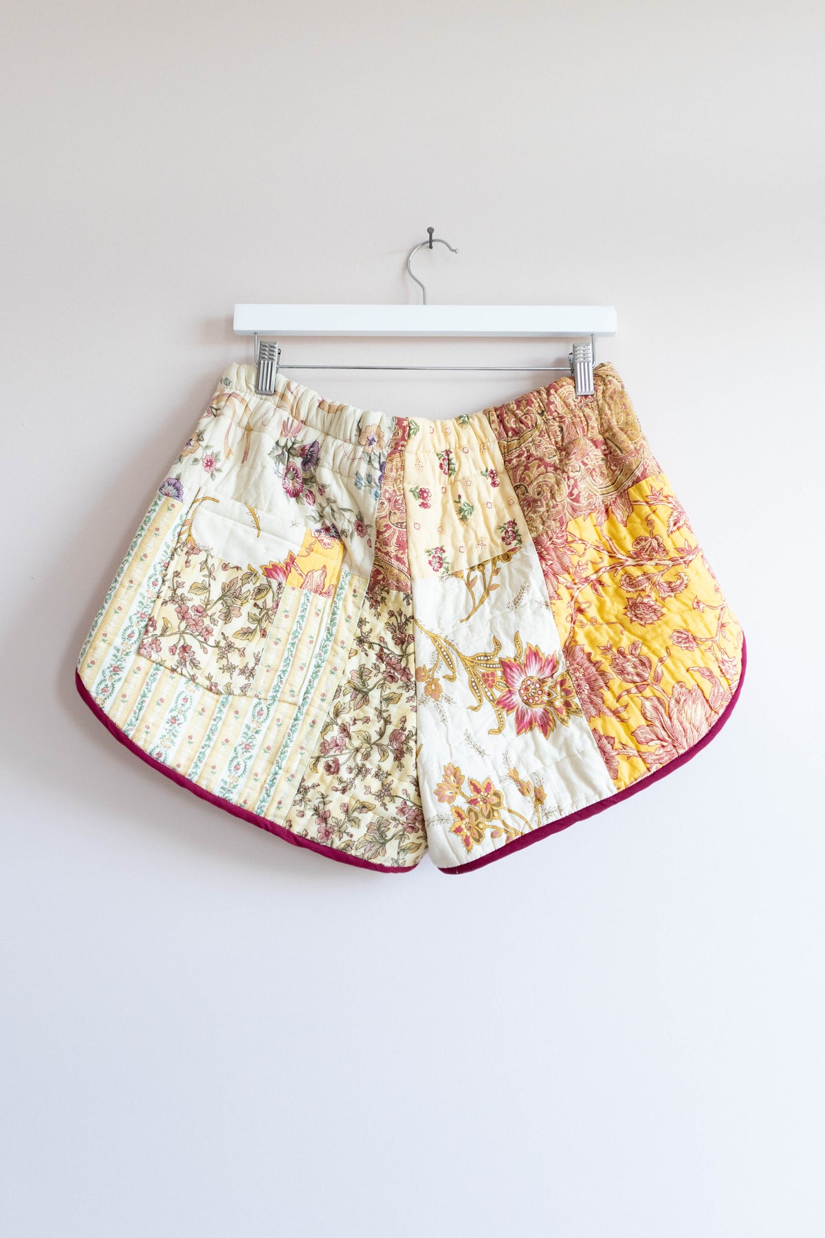 Vintage Quilt Patchwork Shorts - Large
